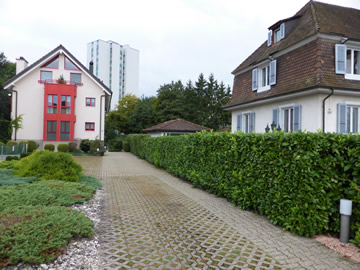 Baselstrasse 103+105<br />4153 Reinach